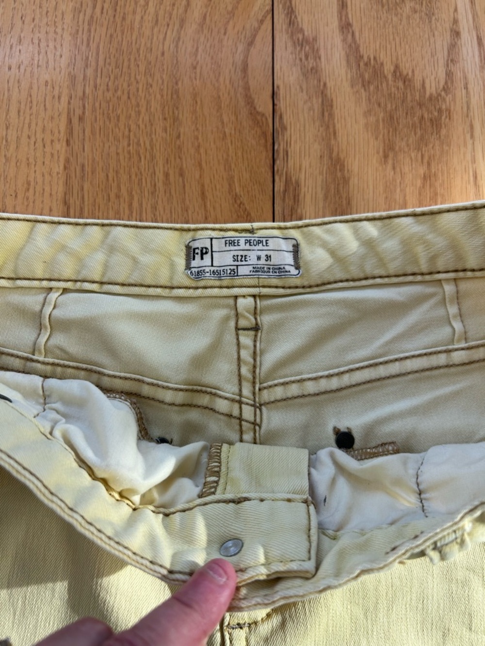 Free People We The Free High Rise Busted Skinny Jeans Yellow Denim 31x31 - Picture 4 of 8